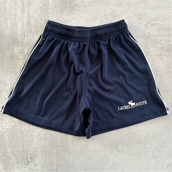 Laurel South Maine Camp Graphic Logo Girls Tees & Shorts 5 pc Lot, Size: M - Picture 6 of 11